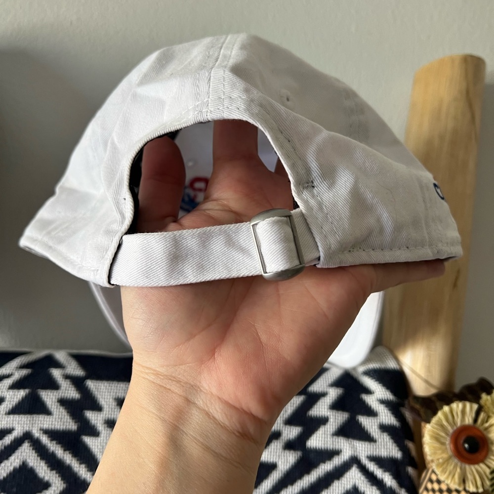 Baseball cap 🧢 - Picture 3 of 4